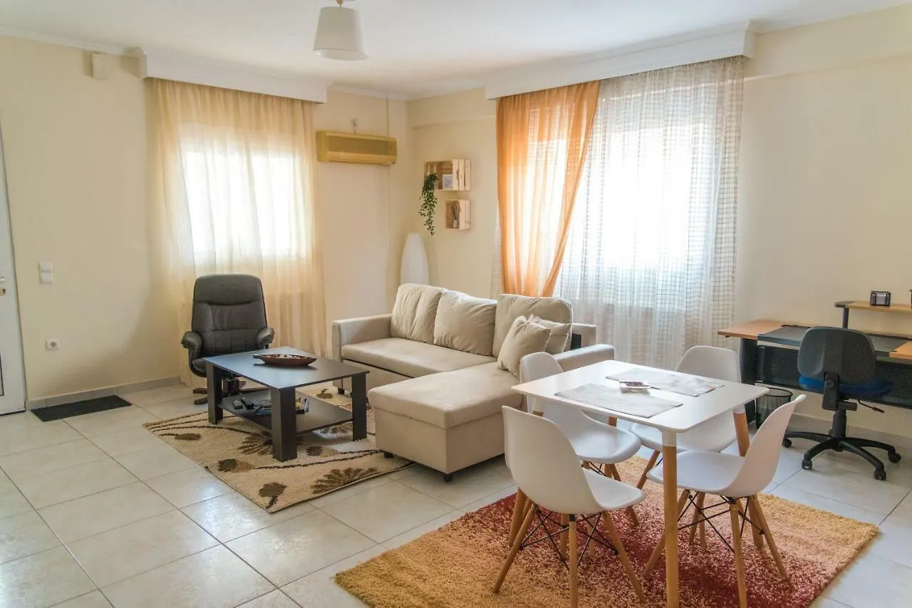 Modern And Quiet Few Minutes From The City Center Thessaloniki